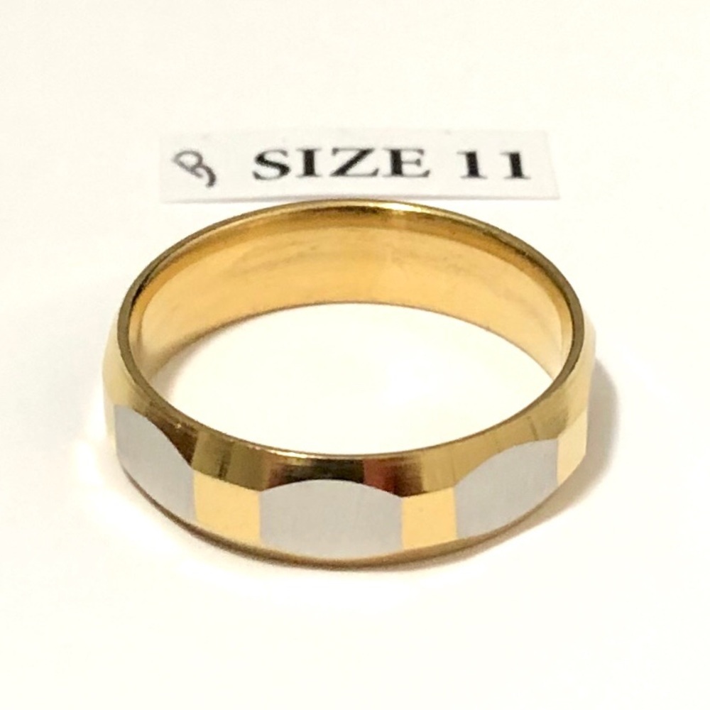Gold & Silver Tone Ring, Size 11